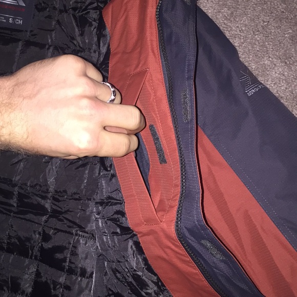 Heavy duty snow jacket - Picture 8 of 10